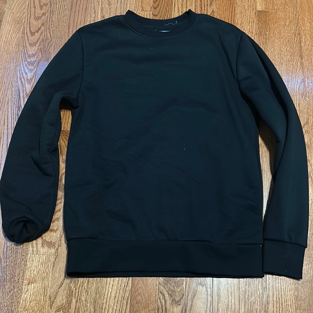 all black crew neck